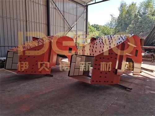Wyposażenie do wyłożenia ceramicznego żelaza odlewanego Alumina Ceramic Chute Certyfikat ISO